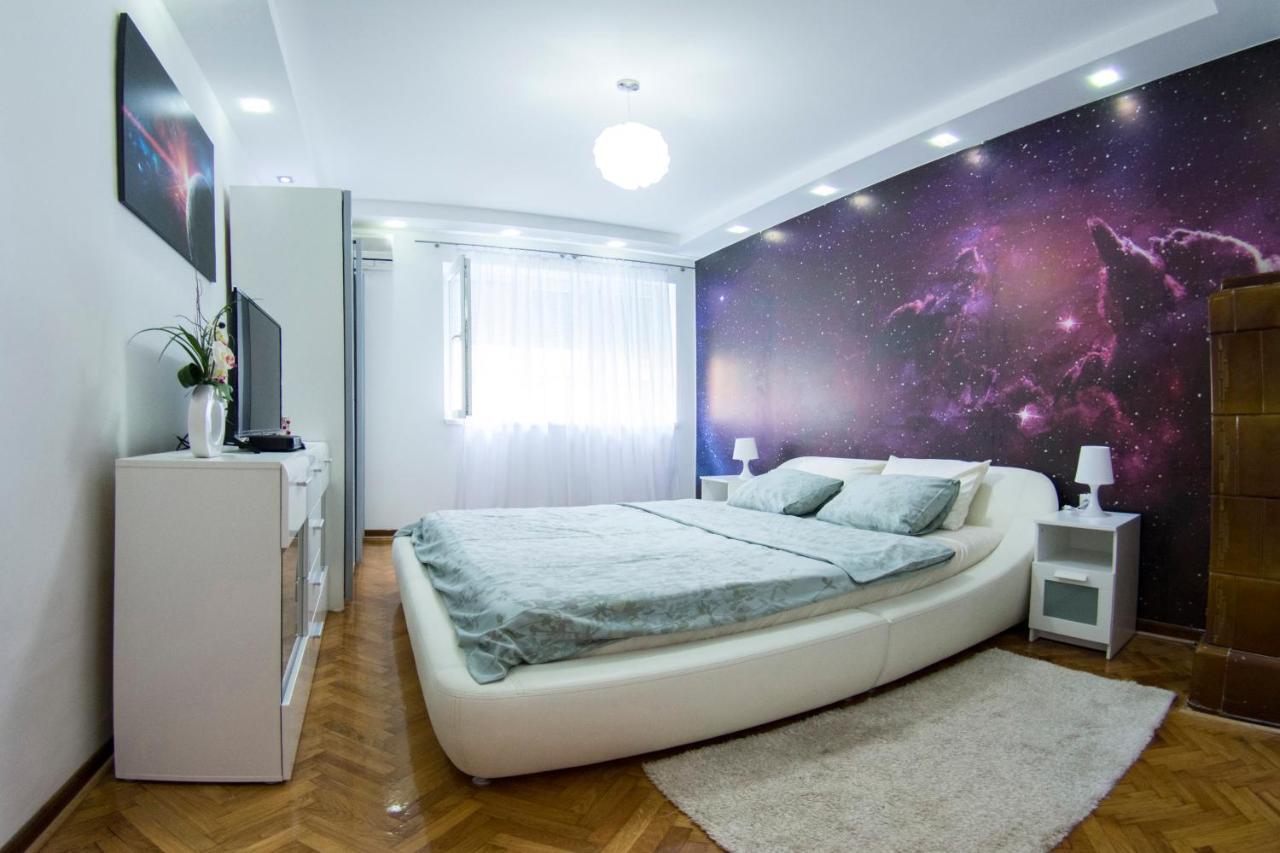 White Night City Center Apartman 贝尔格莱德 外观 照片