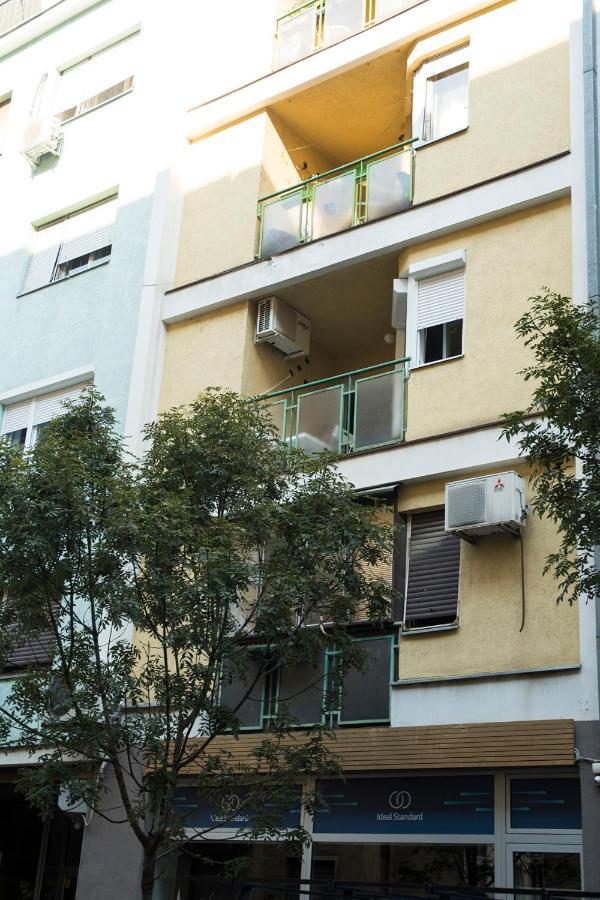 White Night City Center Apartman 贝尔格莱德 外观 照片